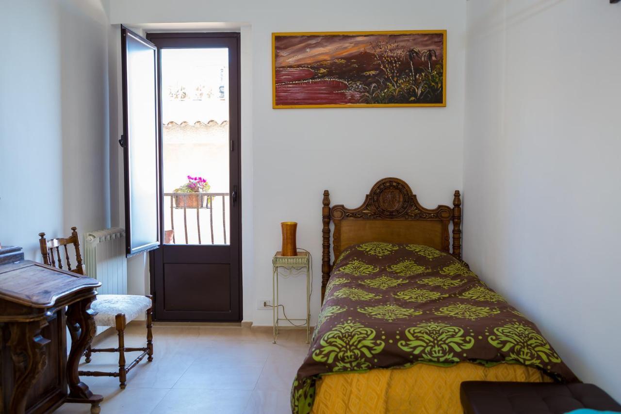 La Casa Gialla Couette-café 2*