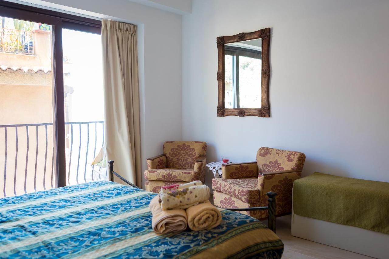 La Casa Gialla